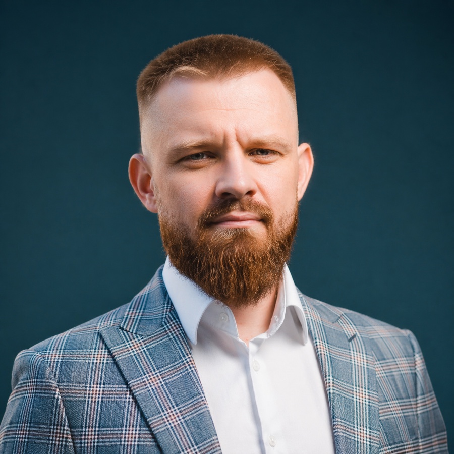 Денис Толокнов